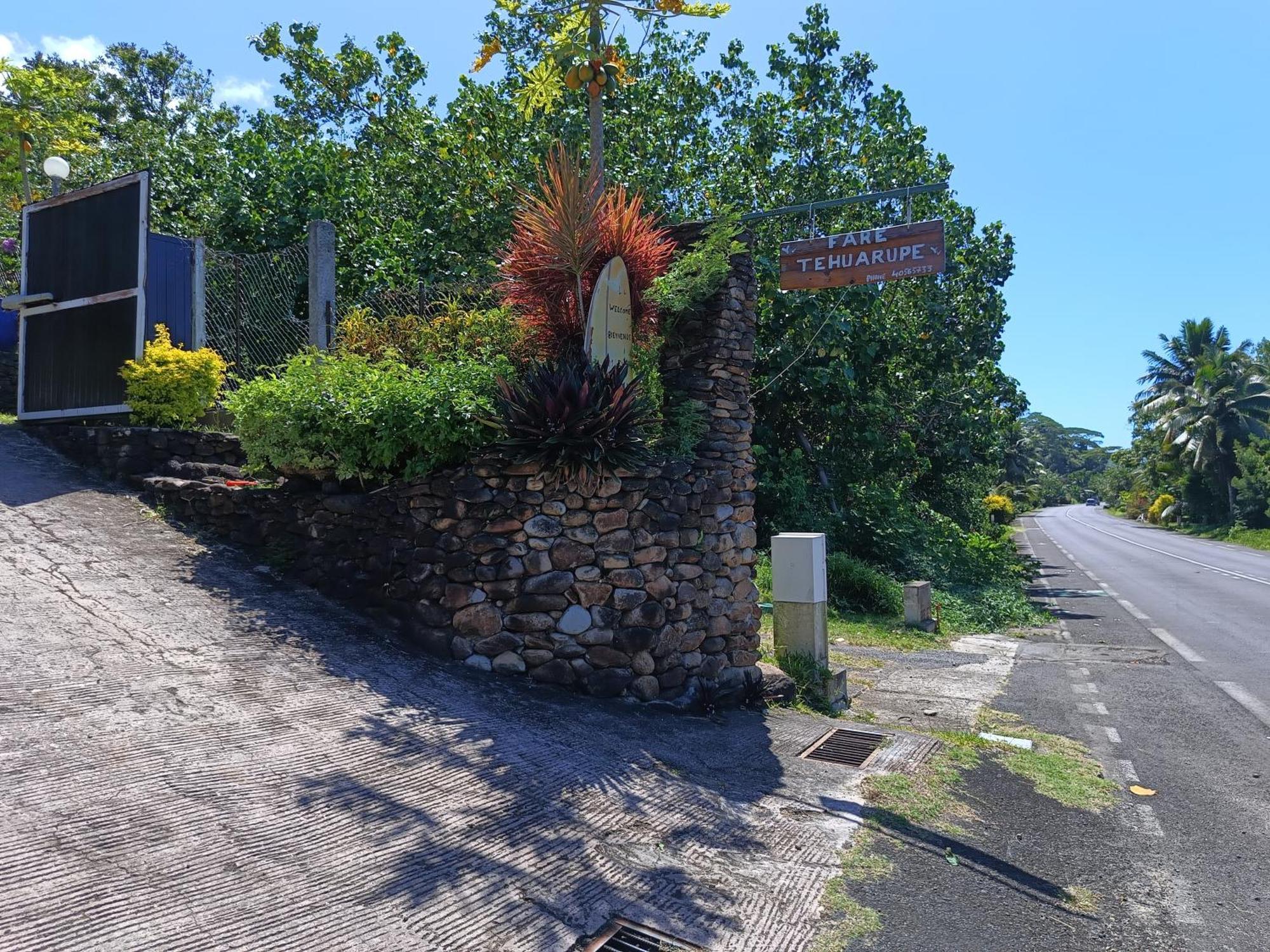 Tehuarupe Surf Studios Haapiti Dış mekan fotoğraf