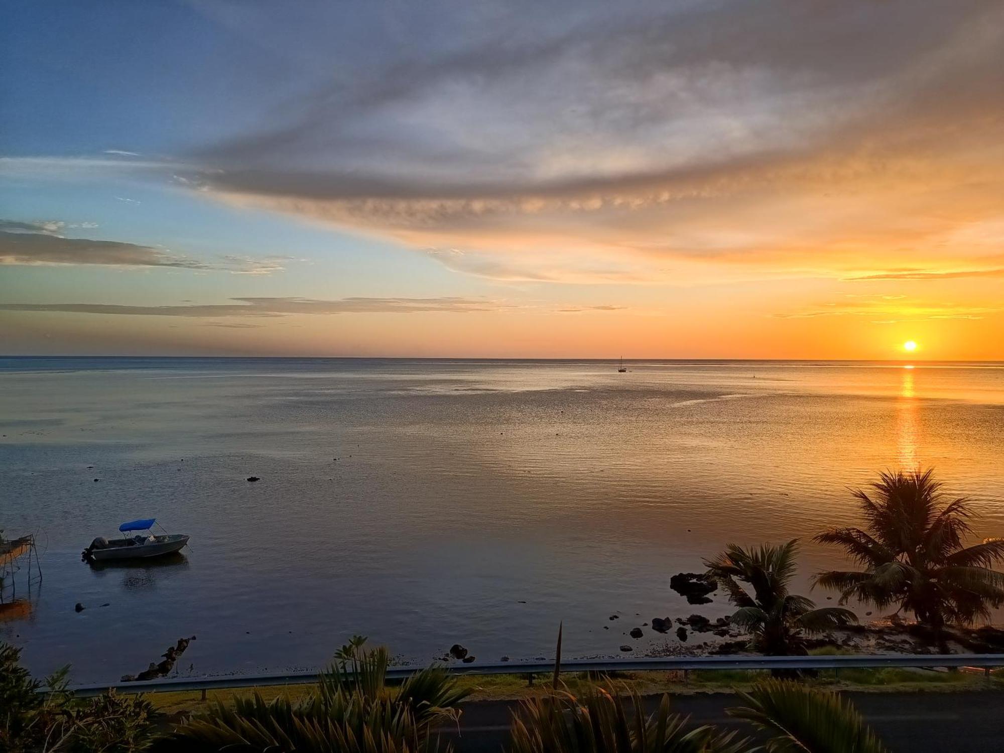 Tehuarupe Surf Studios Haapiti Dış mekan fotoğraf